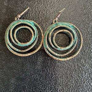 Earrings NWT